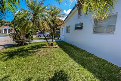 2700 NW 52nd, Tamarac, FL 33309 - Photo 21