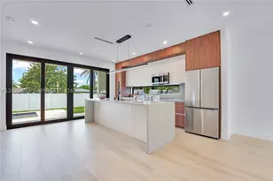 2661 Johnson, Hollywood, FL 33020 - Photo 3