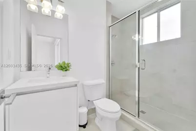 6750 NW 103rd, Doral, FL 33178 - Photo 19