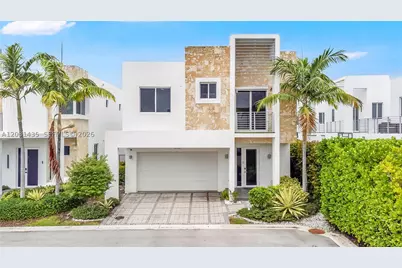 6750 NW 103rd, Doral, FL 33178 - Photo 1