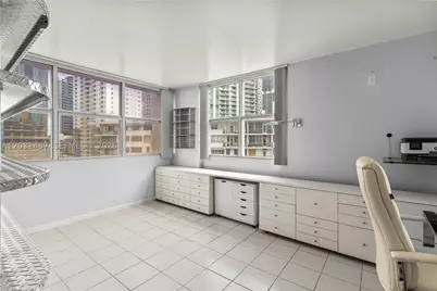 1420 Brickell Bay #1405C, Miami, FL 33131 - Photo 21