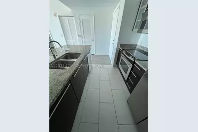 [Address not provided], Miami, FL 33131 - Photo 9
