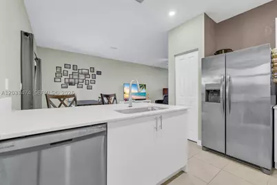 23082 SW 129th, Miami, FL 33170 - Photo 17