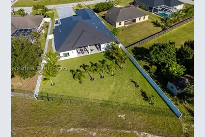337 SW Kestor, Port Saint Lucie, FL 34953 - Photo 7