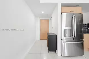 350 S Miami, Miami, FL 33130 - Photo 29