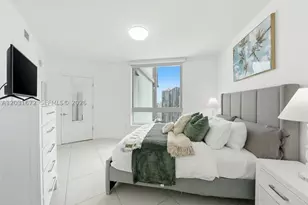 350 S Miami, Miami, FL 33130 - Photo 23