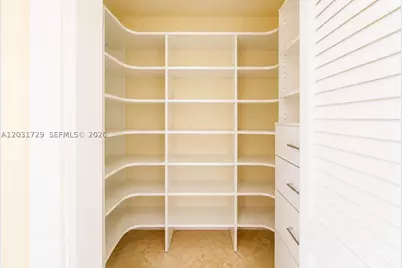 5900 Collins #601, Miami Beach, FL 33140 - Photo 9