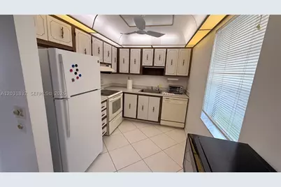 322 Piedmont G #G, Delray Beach, FL 33484 - Photo 11