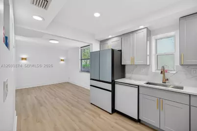 20300 W Country Club #106-3, Aventura, FL 33180 - Photo 9
