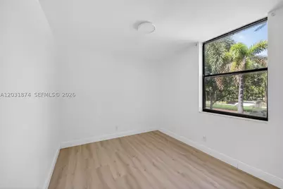 20300 W Country Club #106-3, Aventura, FL 33180 - Photo 41