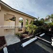 590 NE 20th #1 - 590 NE 20th #1, Wilton Manors, FL 33305 Luxury Property | Jose Angel Pina