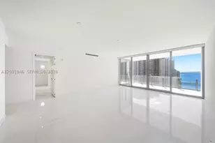300 Biscayne Blvd, Miami, FL 33131 - Photo 17