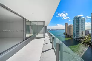 300 Biscayne Blvd, Miami, FL 33131 - Photo 3