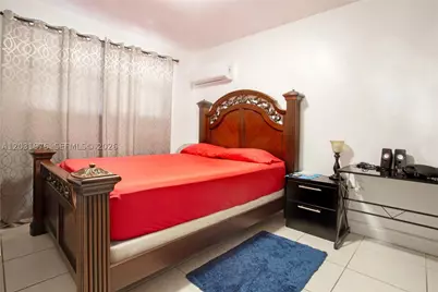 855 W 70th, Hialeah, FL 33014 - Photo 31