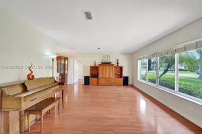 7421 NW 8th, Plantation, FL 33317 - Photo 9