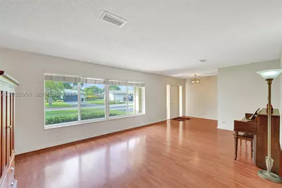 7421 NW 8th, Plantation, FL 33317 - Photo 19