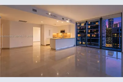 88 SW 7th #2302, Miami, FL 33130 - Photo 25
