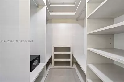 88 SW 7th #2302, Miami, FL 33130 - Photo 13