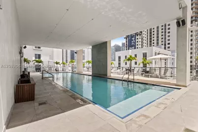239 SW 9th #301, Miami, FL 33130 - Photo 11