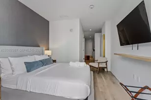 239 SW 9th, Miami, FL 33130 - Photo 3