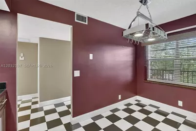 1101 SW 128th #409C, Pembroke Pines, FL 33027 - Photo 9