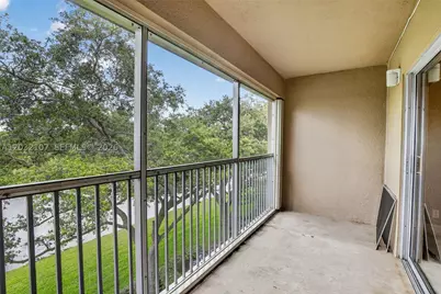 1101 SW 128th #409C, Pembroke Pines, FL 33027 - Photo 29