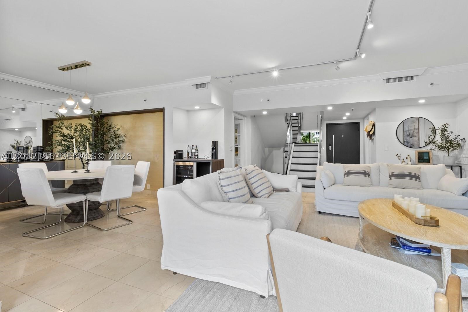 520 Brickell Key #A307 - 520 Brickell Key #A307, Miami, FL 33131 Luxury Property | Jose Angel Pina