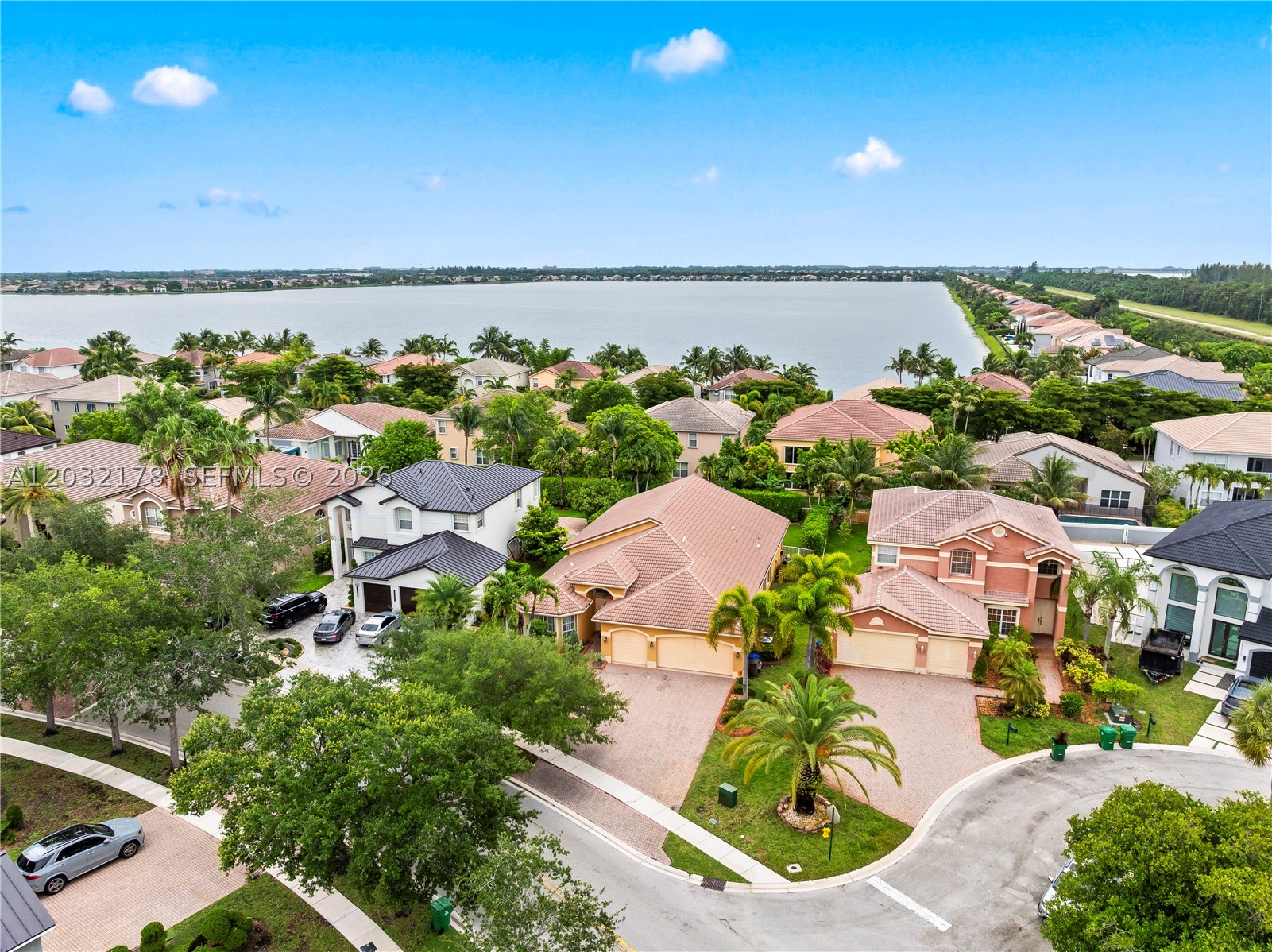 5431 SW 184th - 5431 SW 184th, Miramar, FL 33029 Luxury Property | Jose Angel Pina