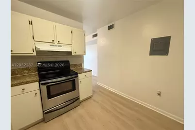 12215 W Dixie #306, North Miami, FL 33161 - Photo 3