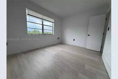 12215 W Dixie #206, North Miami, FL 33161 - Photo 7