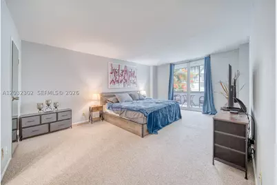 1160 N Federal #213, Fort Lauderdale, FL 33304 - Photo 3