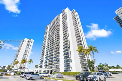 3675 N Country Club #2201, Aventura, FL 33180 - Photo 29