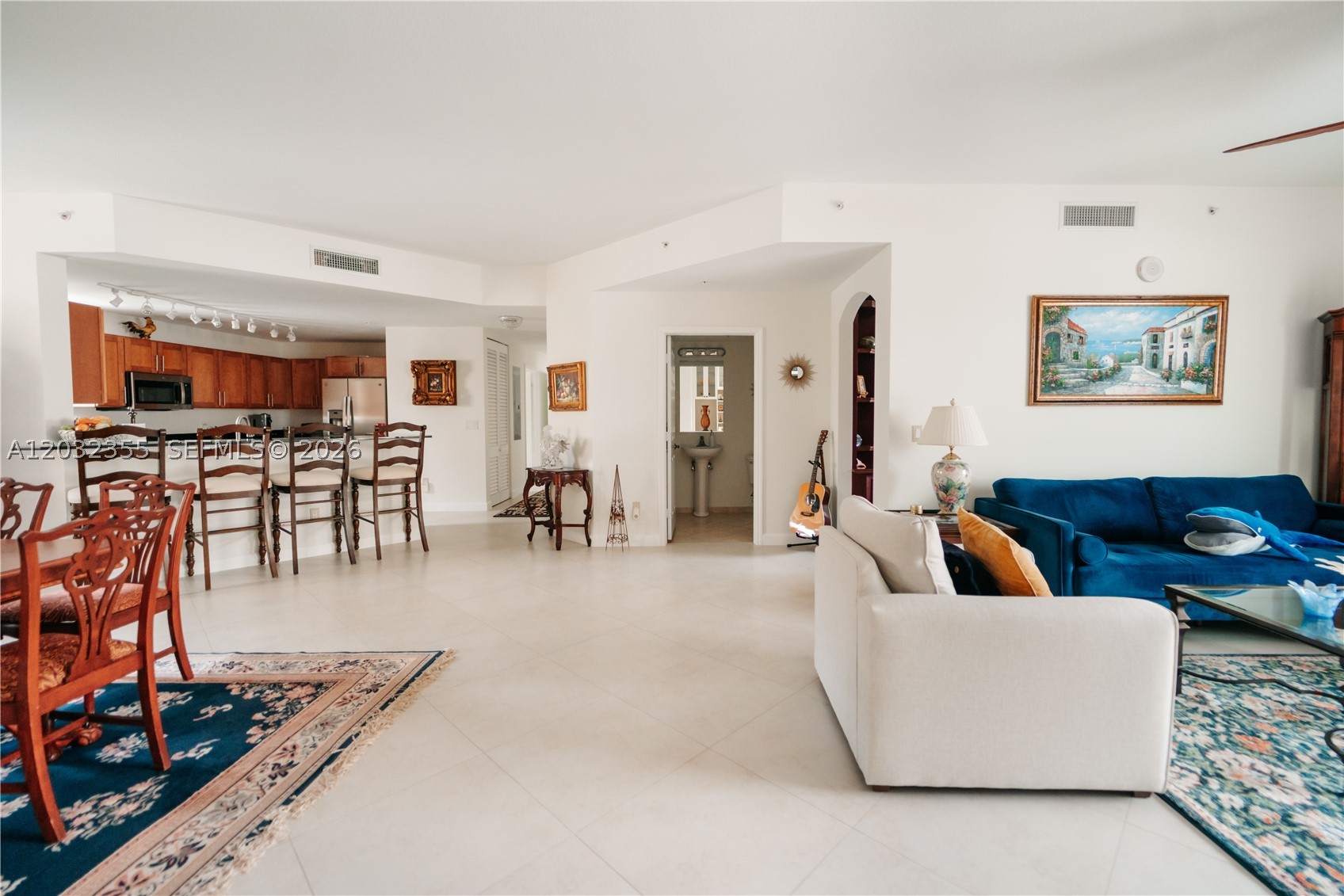 8390 SW 72nd #707 - 8390 SW 72nd #707, Miami, FL 33143 Luxury Property | Jose Angel Pina