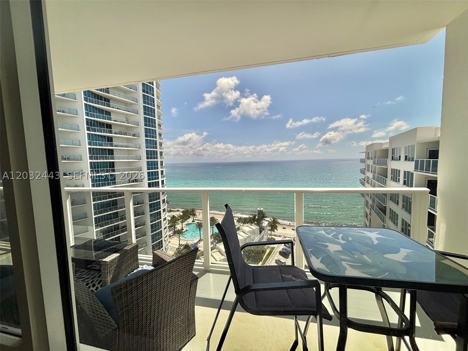 3505 S Ocean #PH-6 main architectural view