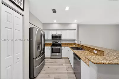 2827 SW 83rd #102, Miramar, FL 33025 - Photo 11