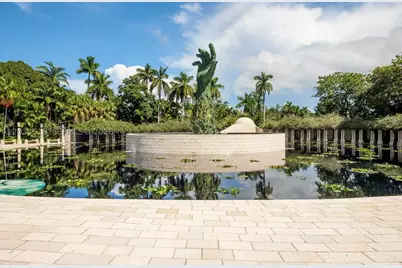 3030 Collins #4E, Miami Beach, FL 33140 - Photo 25