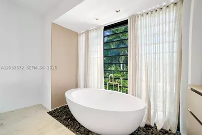 199 Caoba, Coral Gables, FL 33143 - Photo 31