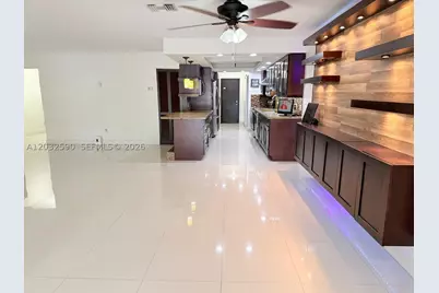 18801 Oakland Hills, Hialeah, FL 33015 - Photo 11