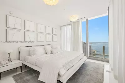 300 Biscayne Boulevard #3305W, Miami, FL 33131 - Photo 15