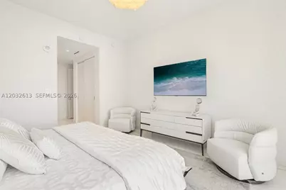 300 Biscayne Boulevard #3305W, Miami, FL 33131 - Photo 27