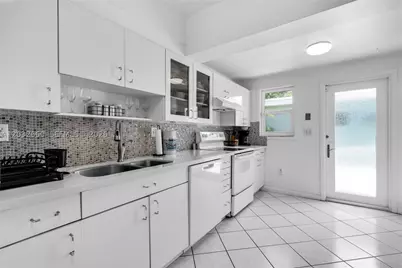 520 SW 22, Miami, FL 33129 - Photo 41