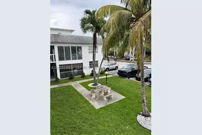 705 NE 2nd #11, Hallandale Beach, FL 33009 - Photo 17
