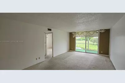 9823 S Hollybrook Lake #310, Pembroke Pines, FL 33025 - Photo 19