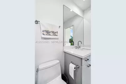 [Address not provided], Hollywood, FL 33019 - Photo 19