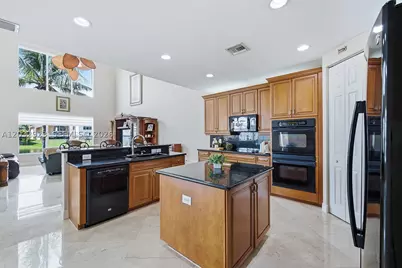18543 SW 49th, Miramar, FL 33029 - Photo 11