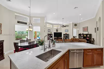 8920 SW 162nd, Palmetto Bay, FL 33157 - Photo 15