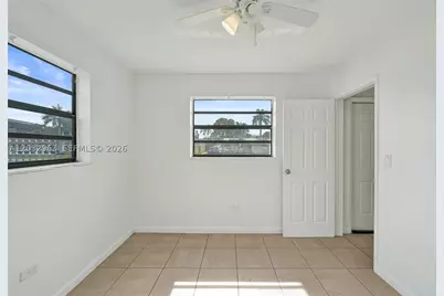 1140 N 74th, Hollywood, FL 33024 - Photo 27