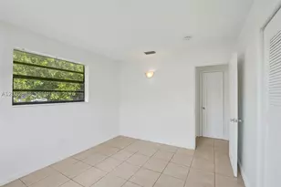 1140 N 74th, Hollywood, FL 33024 - Photo 35