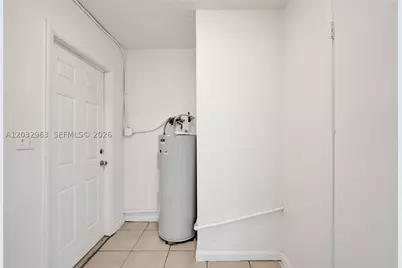 1140 N 74th, Hollywood, FL 33024 - Photo 23