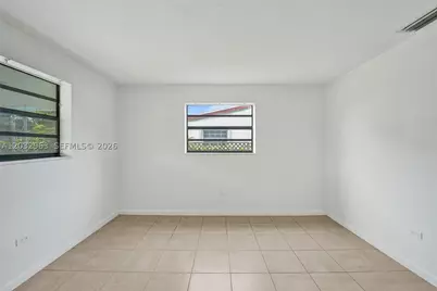 1140 N 74th, Hollywood, FL 33024 - Photo 37